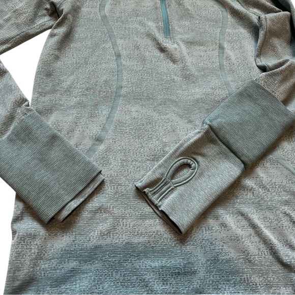 Lululemon Women’s Swiftly Speed Hooded Half Zip Pullover | Size: 10 - Picture 5 of 8